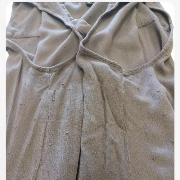 Torrid The Harper Hi  Lo Sleeveless Grey Tank Top Size 2 - Picture 8 of 9